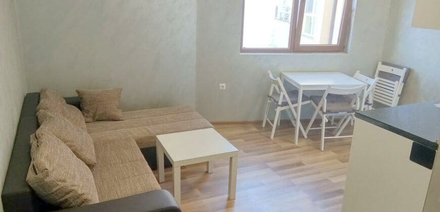 Nowoczesne mieszkanie jednopokojowe – szerokie centrum Warny